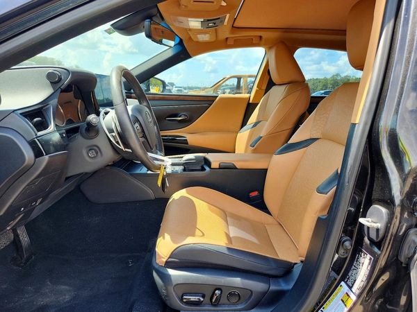 2022 LEXUS ES 350