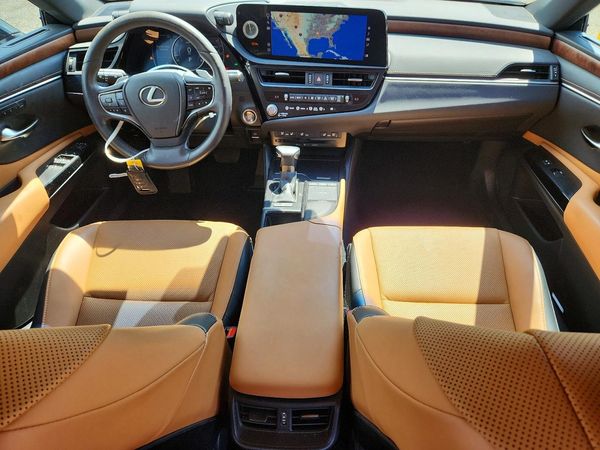 2022 LEXUS ES 350