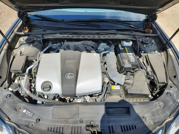 2022 LEXUS ES 350
