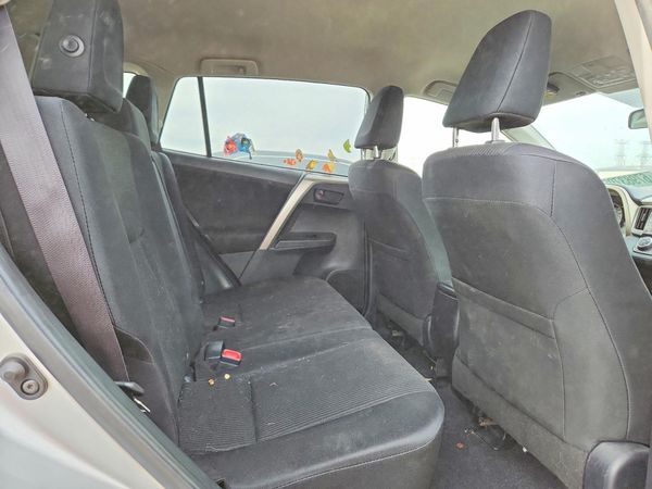 2015 TOYOTA RAV4 LE (X Grade)