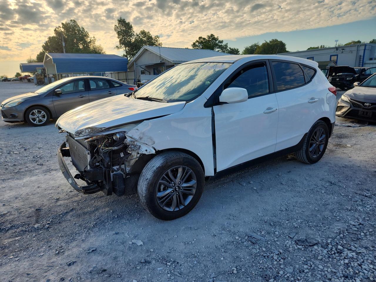 2015 HYUNDAI TUCSON