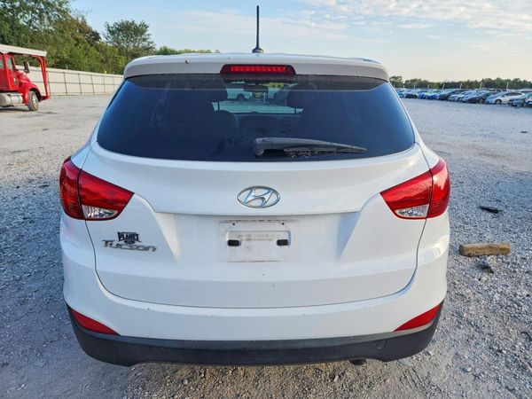 2015 HYUNDAI TUCSON
