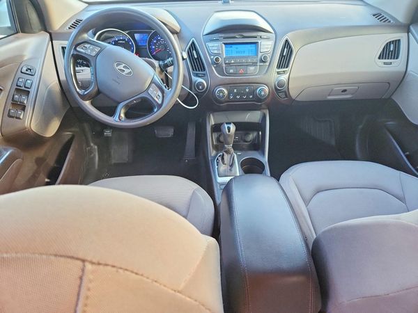 2015 HYUNDAI TUCSON
