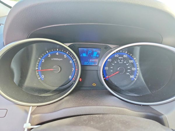 2015 HYUNDAI TUCSON