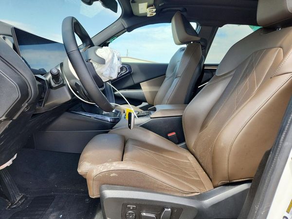 2025 BMW X3 30 xDrive — DENT