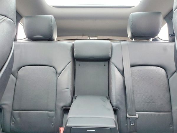 2018 HYUNDAI SANTA FE — SUVN