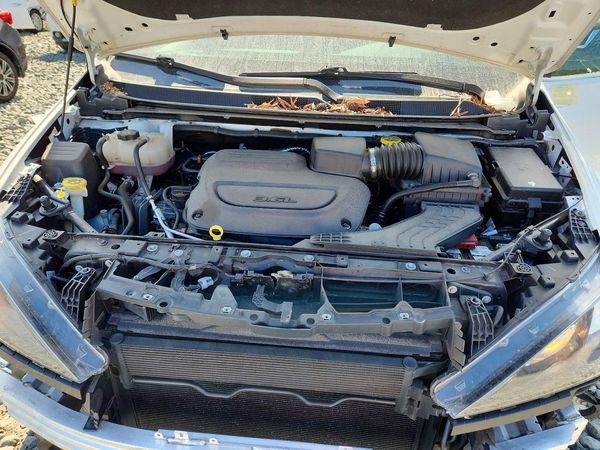 2024 CHRYSLER VOYAGER