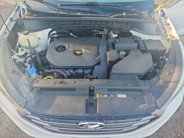 2016 HYUNDAI TUCSON
