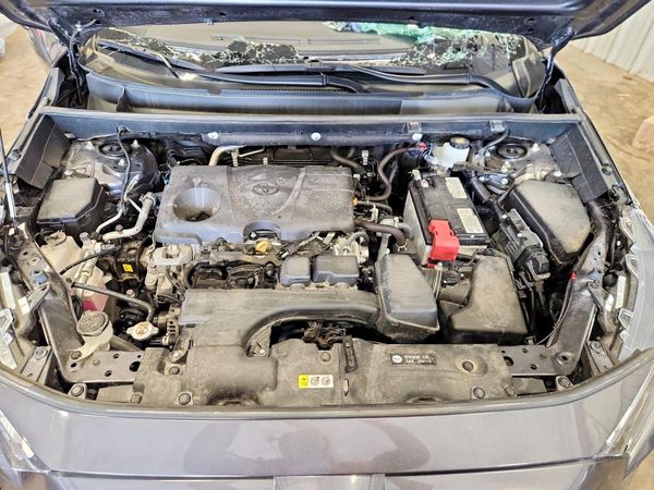 2024 TOYOTA RAV4 XLE Premium — Engine bay