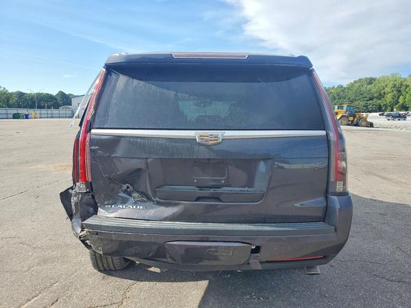 2016 CADILLAC ESCALADE