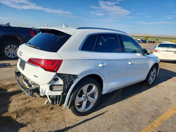 2022 AUDI Q5