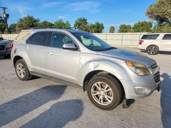 2017 CHEVROLET EQUINOX LT / FL — Passenger 3/4