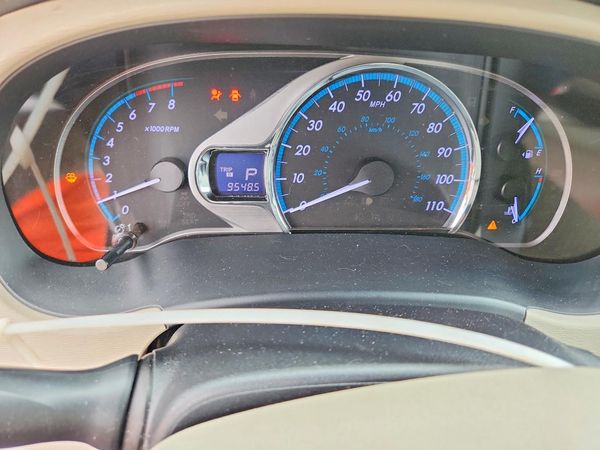 2013 TOYOTA SIENNA — ODOM