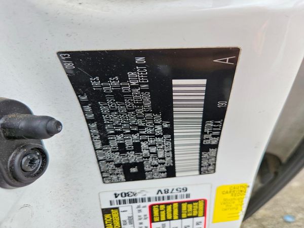 2013 TOYOTA SIENNA — VINS