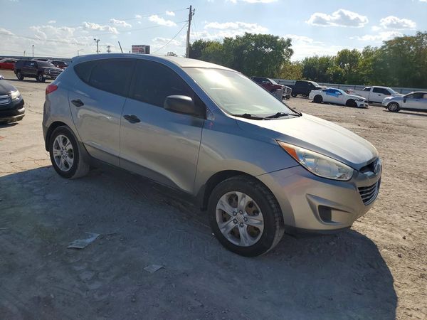2012 HYUNDAI TUCSON GL