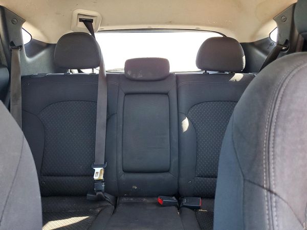 2012 HYUNDAI TUCSON GL