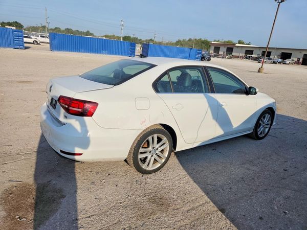 2017 VOLKSWAGEN JETTA