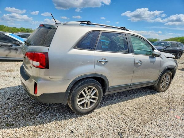2014 KIA SORENTO