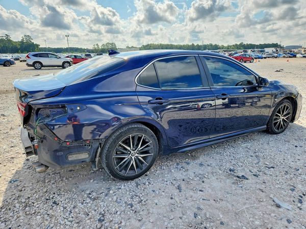 2022 TOYOTA CAMRY