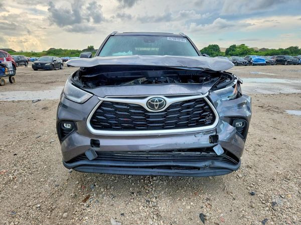 2021 TOYOTA HIGHLANDER XLE Nav — DIRF