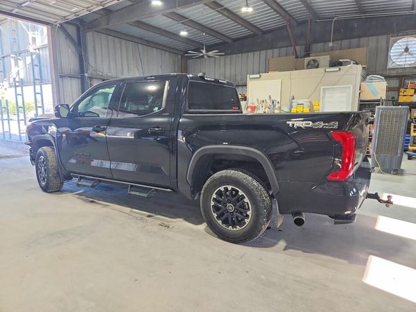 2024 TOYOTA TUNDRA