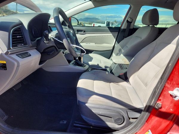 2017 HYUNDAI ELANTRA
