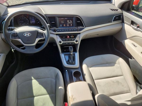 2017 HYUNDAI ELANTRA