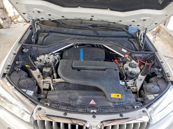 2016 BMW X5 xDrive40e