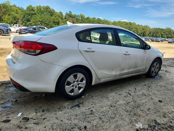2017 KIA FORTE