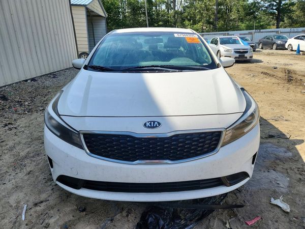 2017 KIA FORTE
