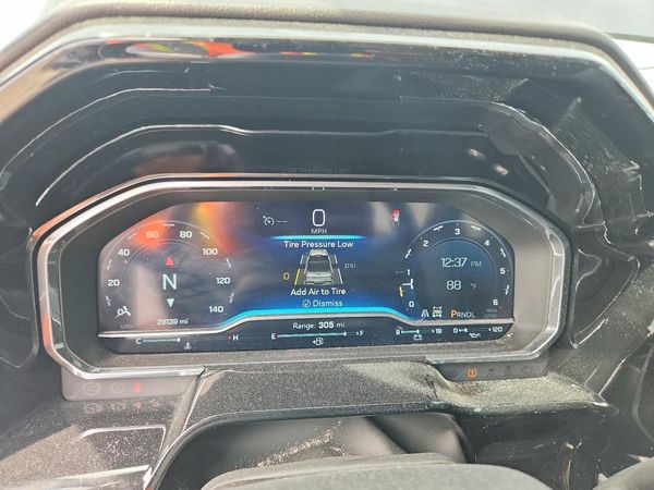 2022 CHEVROLET SILVERADO LT — ODOM