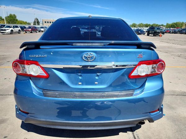 2013 TOYOTA COROLLA