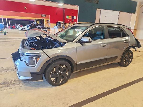2024 KIA NIRO — DSFA — Front 3/4