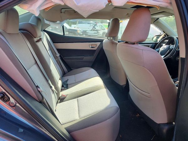 2017 TOYOTA COROLLA