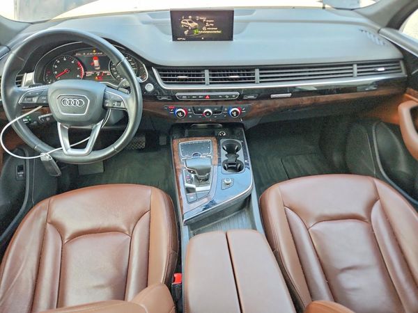 2018 AUDI Q7 quattro Premium