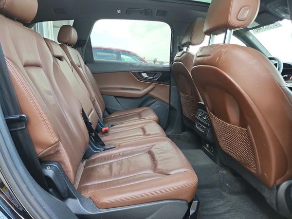 2018 AUDI Q7 quattro Premium