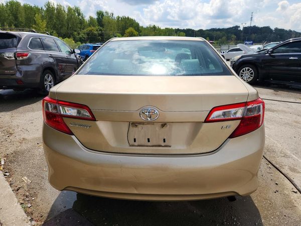2012 TOYOTA CAMRY