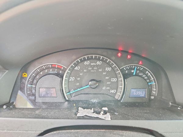 2012 TOYOTA CAMRY