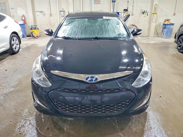 2012 HYUNDAI SONATA Middle level