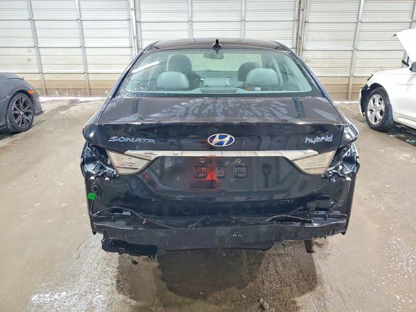 2012 HYUNDAI SONATA Middle level