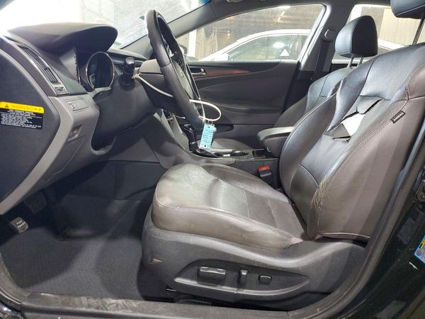 2012 HYUNDAI SONATA Middle level