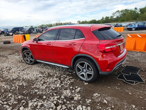 2016 MERCEDES-BENZ GLA GLA250