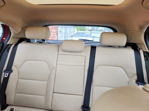 2016 MERCEDES-BENZ GLA GLA250
