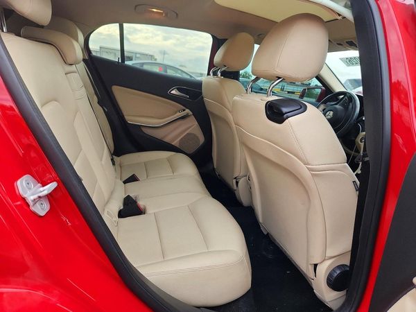 2016 MERCEDES-BENZ GLA GLA250
