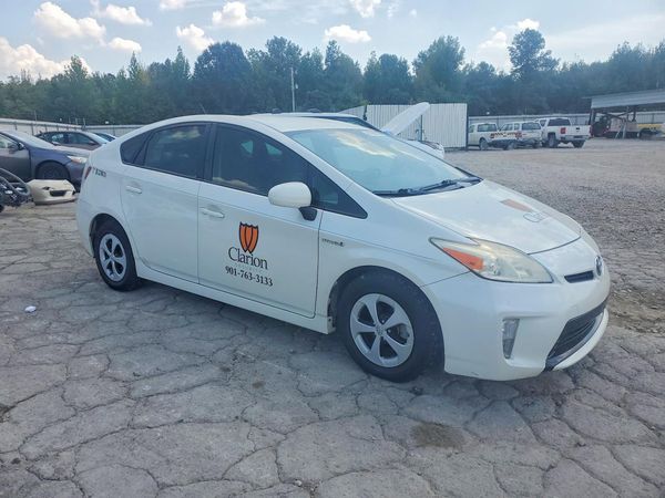 2015 TOYOTA PRIUS