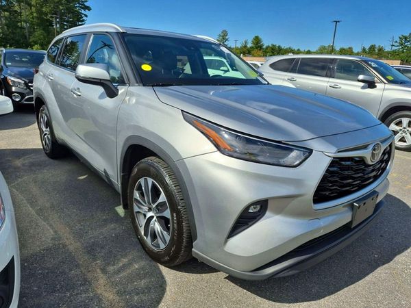 2023 TOYOTA HIGHLANDER