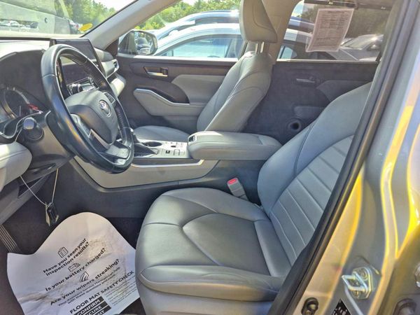 2023 TOYOTA HIGHLANDER