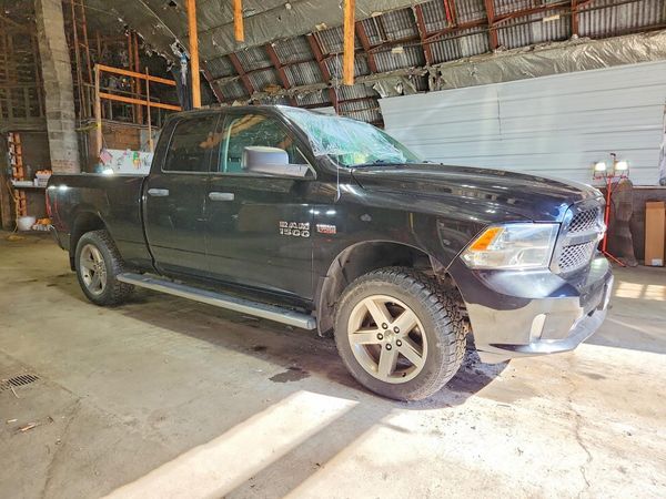 2017 RAM 1500 ST