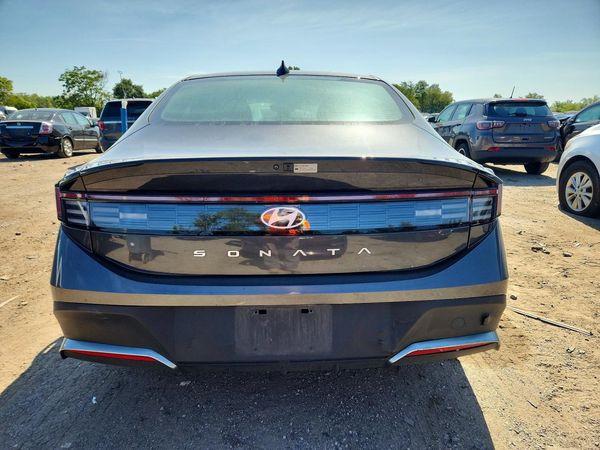 2025 HYUNDAI SONATA — DIRR