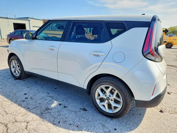 2025 KIA SOUL LX, S